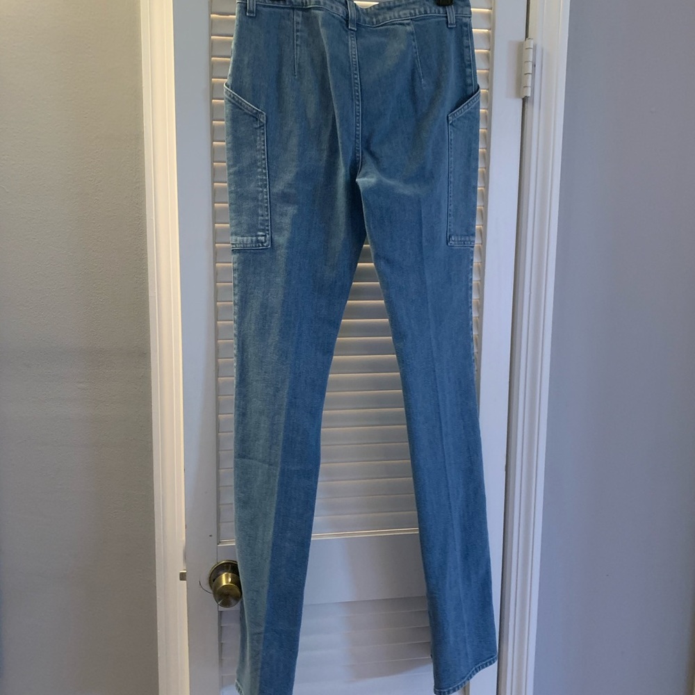 Jeans - Picture 3 of 4